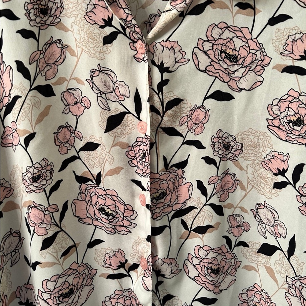 💜 Unbranded Pretty Pink Peony print long sleeve button front blouse. Size CL - Picture 3 of 6